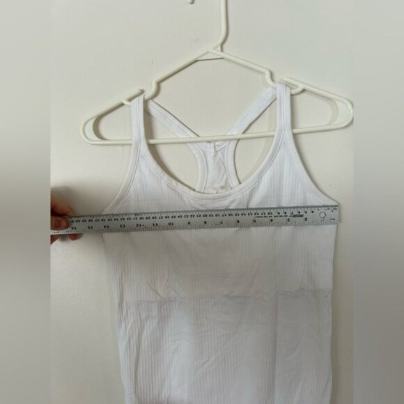 NWOT Lululemon Lululemon Ebb To Street TankHeathered White Size 8 - Picture 6 of 9